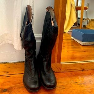 Never worn Black leather Maledetti Toscanini boots! Made in Italy.